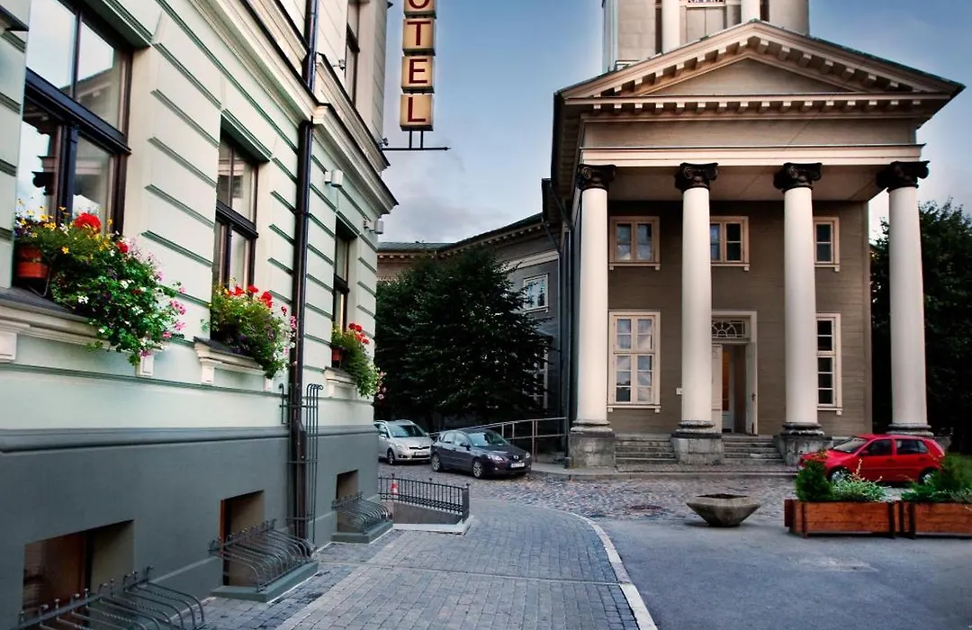 Hanza Hotel-1